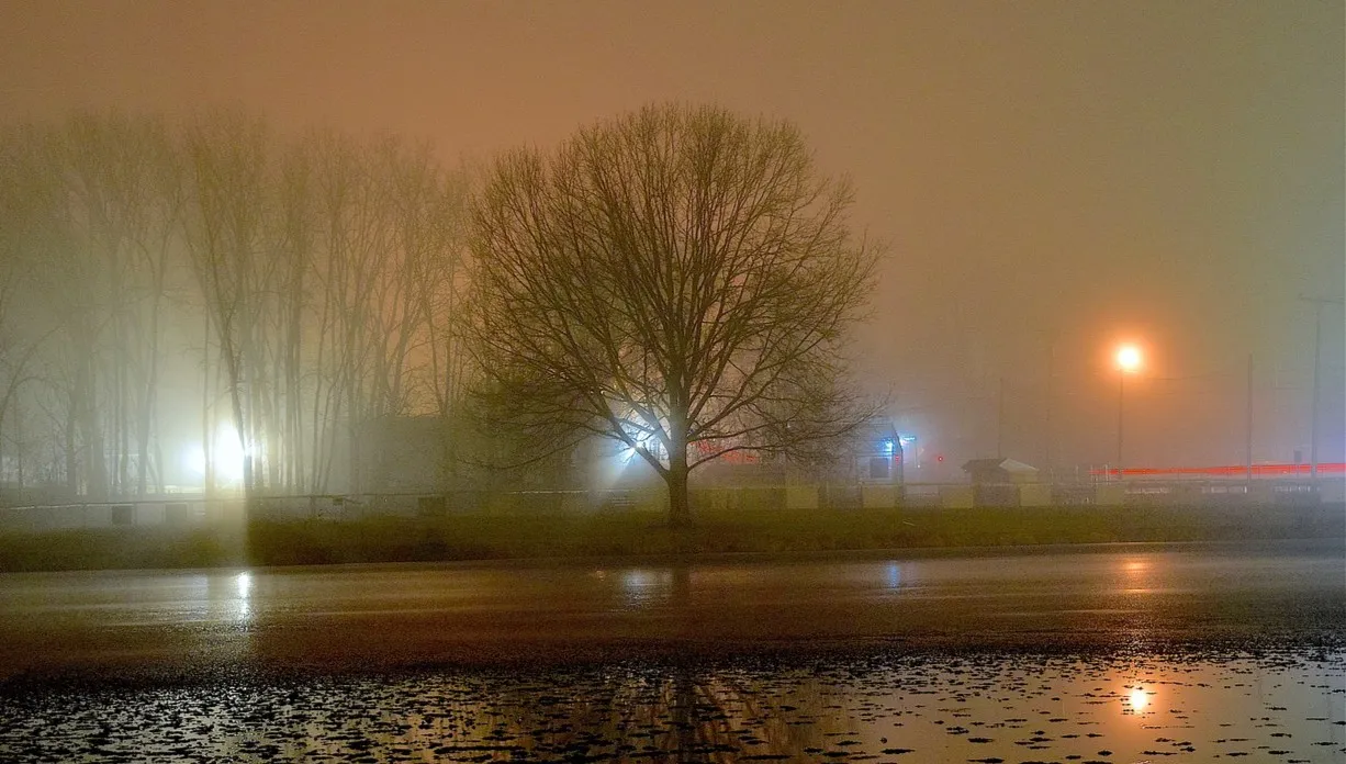 Pogoda. Nocni kierowcy powinni uważać