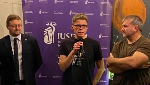 Niebywałe szczęście prof. Roszkowskiego. Na 10 tys. sędziów trafił akurat na… Żurka. MEMY