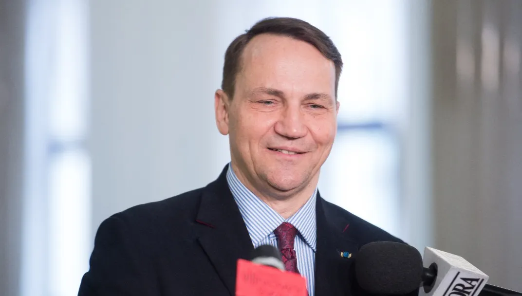Warszawski sąd stanął po stronie Sikorskiego i odniósł się do "poziomu kultury debaty". Ordo Iuris zapowiada apelację