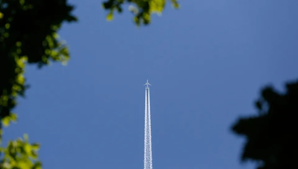 Loty członków niemieckiego rządu na konferencję klimatyczną spowodowały emisję 308 ton CO2