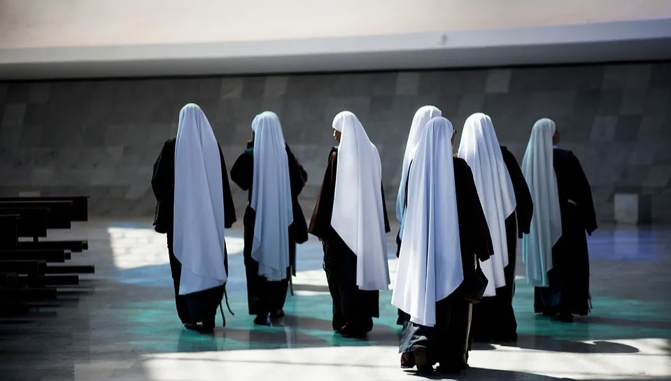 Zakonnica podejrzewana o porywania dzieci w Chile i oddawanie ich do adopcji w Holandii