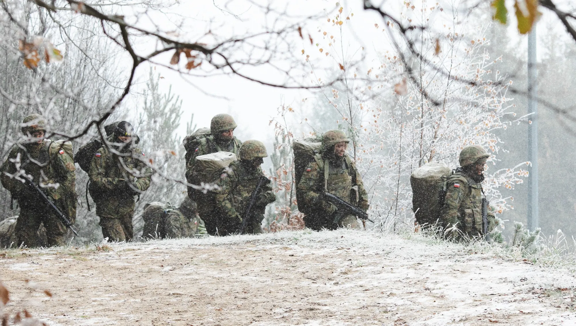 Hiszpanie: obrona wolności zaczyna się w Polsce