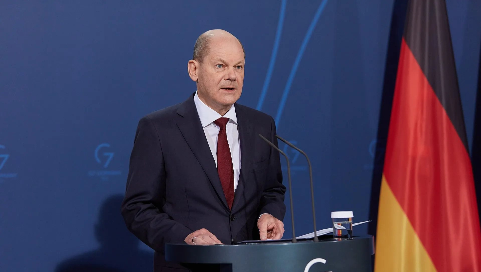 Nowy sondaż wyborczy w Niemczech. Złe wieści dla Scholza