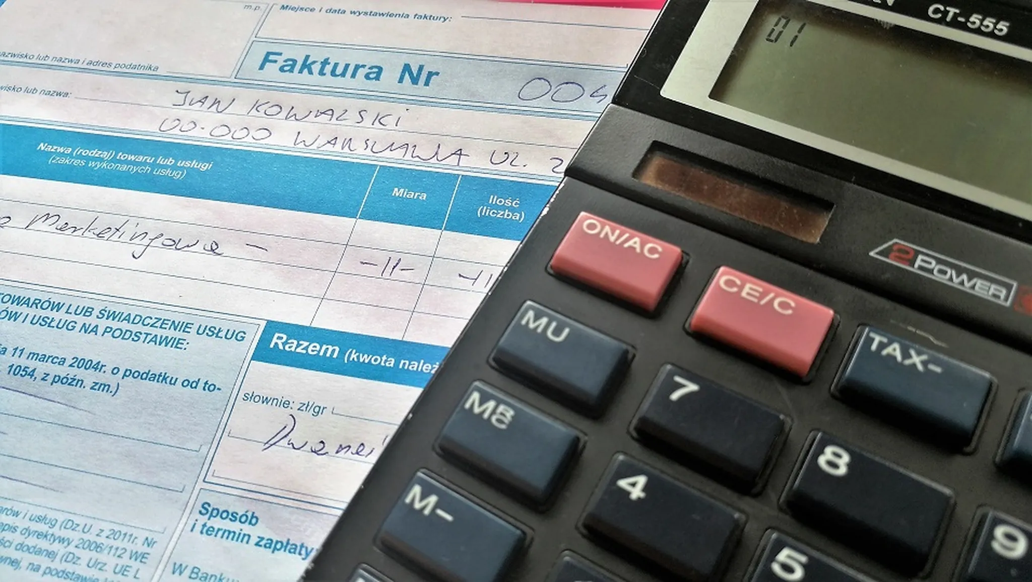 Wciąż drukują faktury