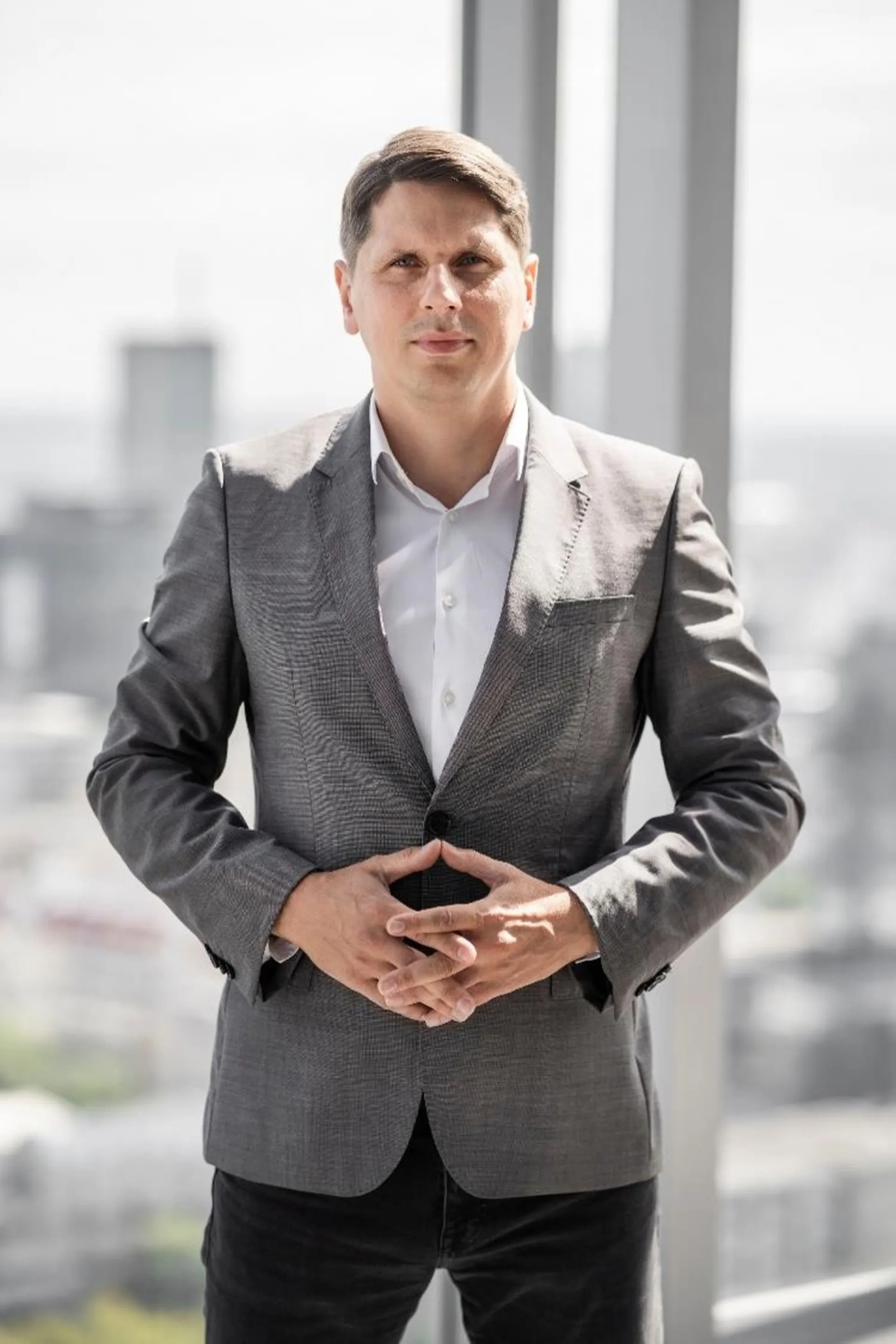 Nowy ekspert w Standard Chartered