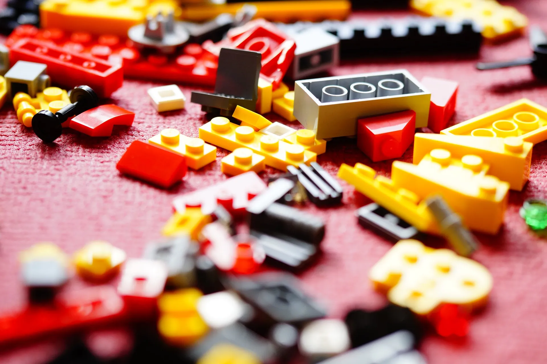 Wysokie wyniki Grupy LEGO