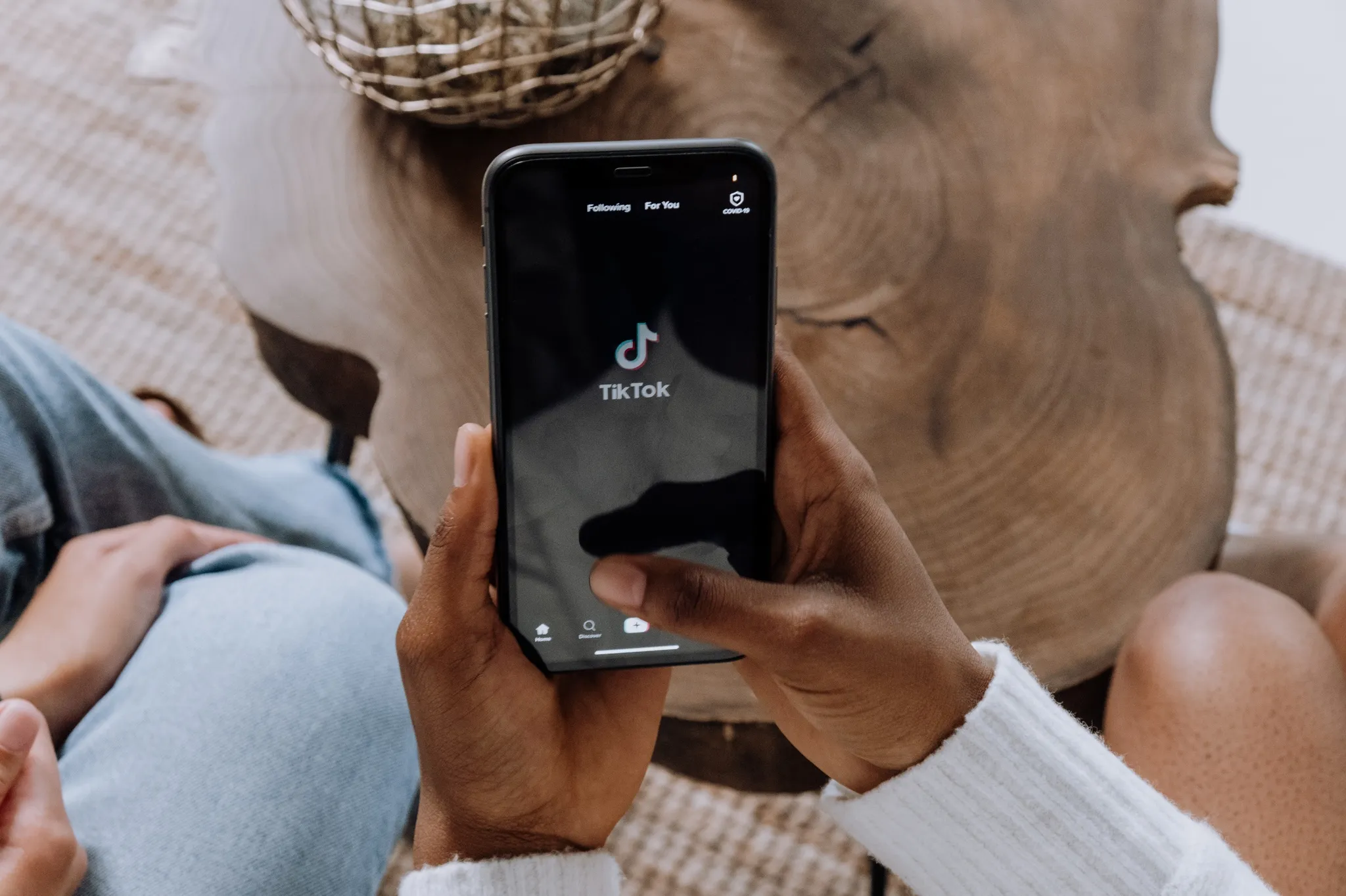 Odetną TikTok od możliwości zarabiania w USA?