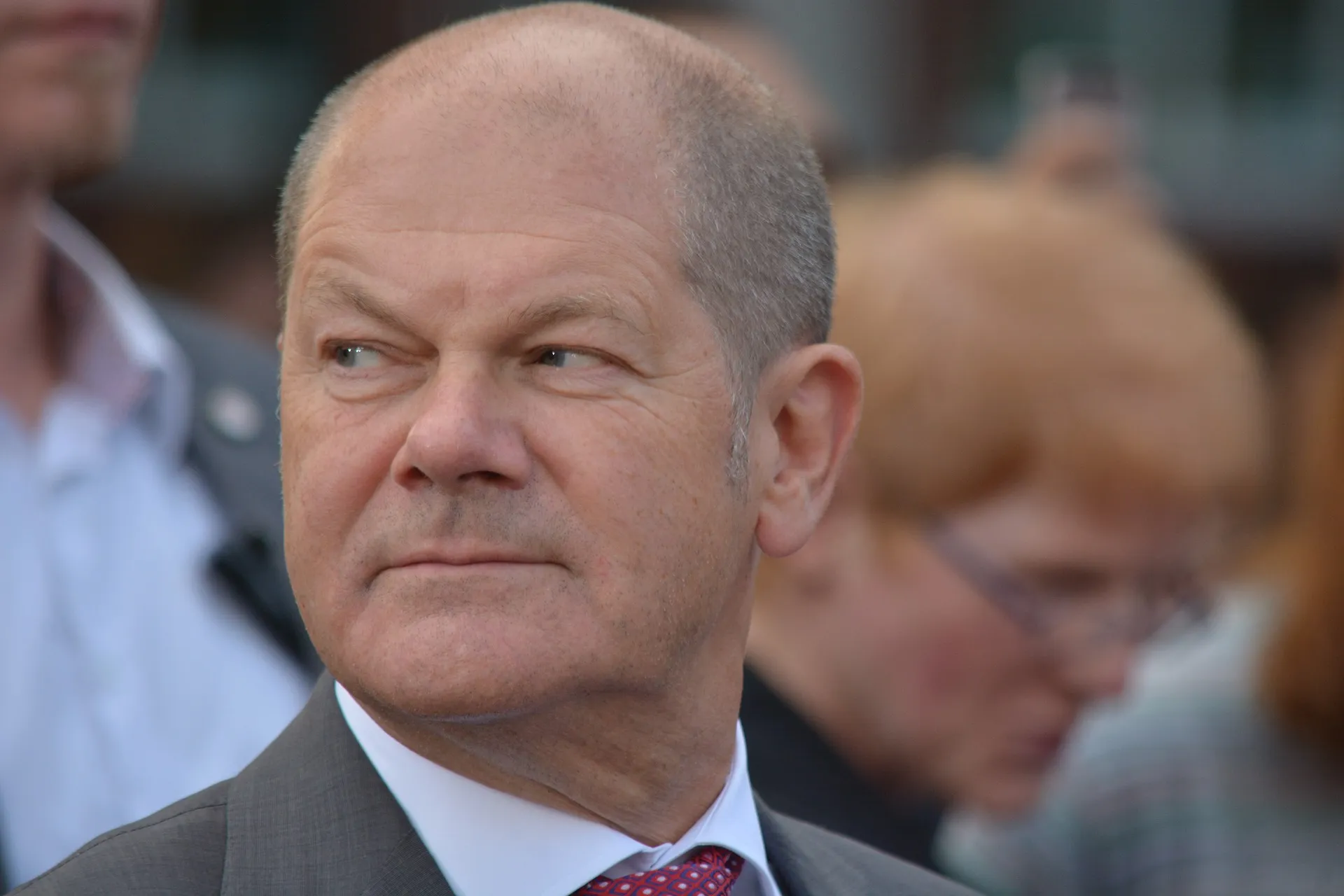 Scholz w Pekinie. Polityka Merkel trwa