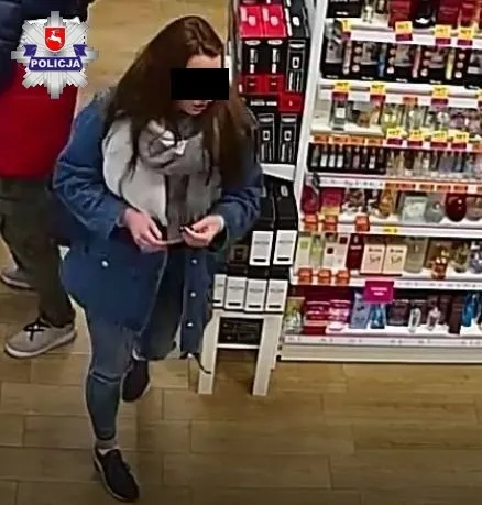 Gdy zobaczyła swój wizerunek, sama zgłosiła się na policję
