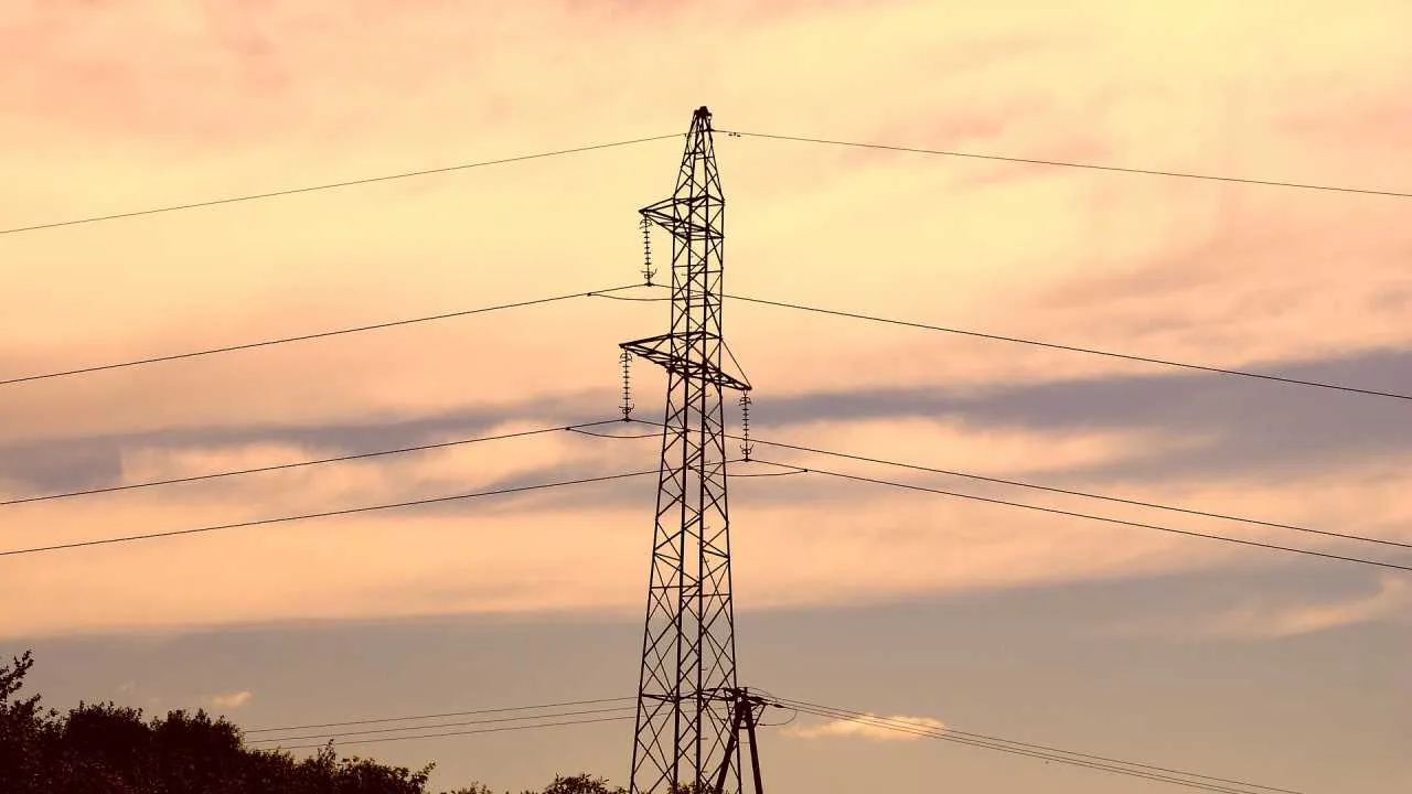 Rozbudowa sieci elektrycznej daje impuls