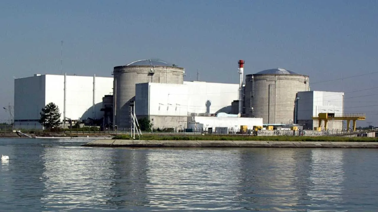 Francja wraca do gry o polski atom