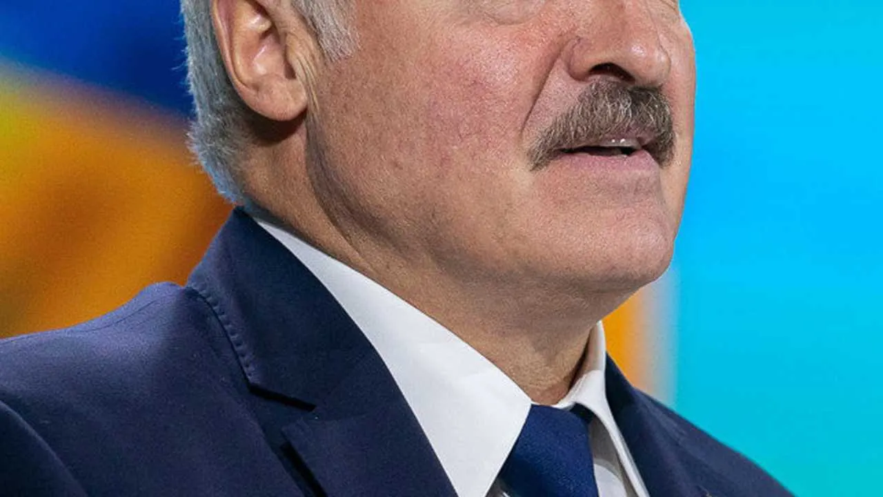 Łukaszenka zamyka granicę dla polskich ciężarówek. Jak reagują przewoźnicy?