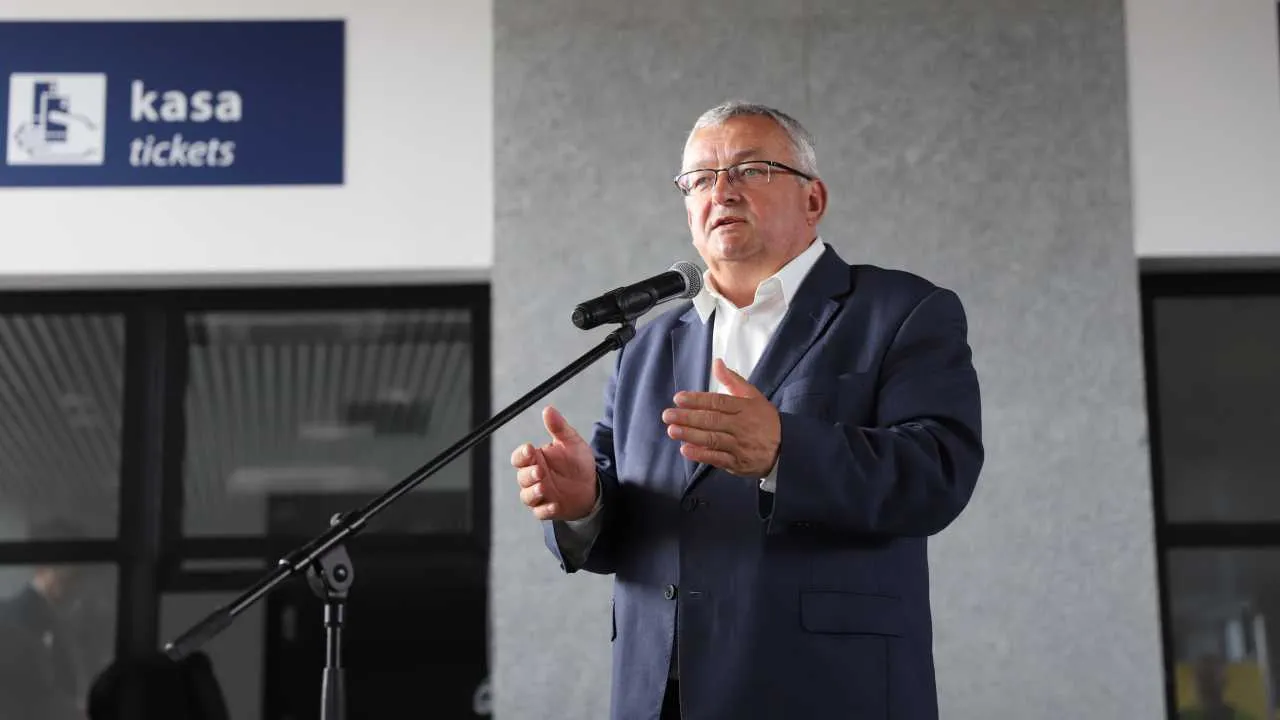Większe dofinansowanie dla kolejowych przewozów pasażerskich