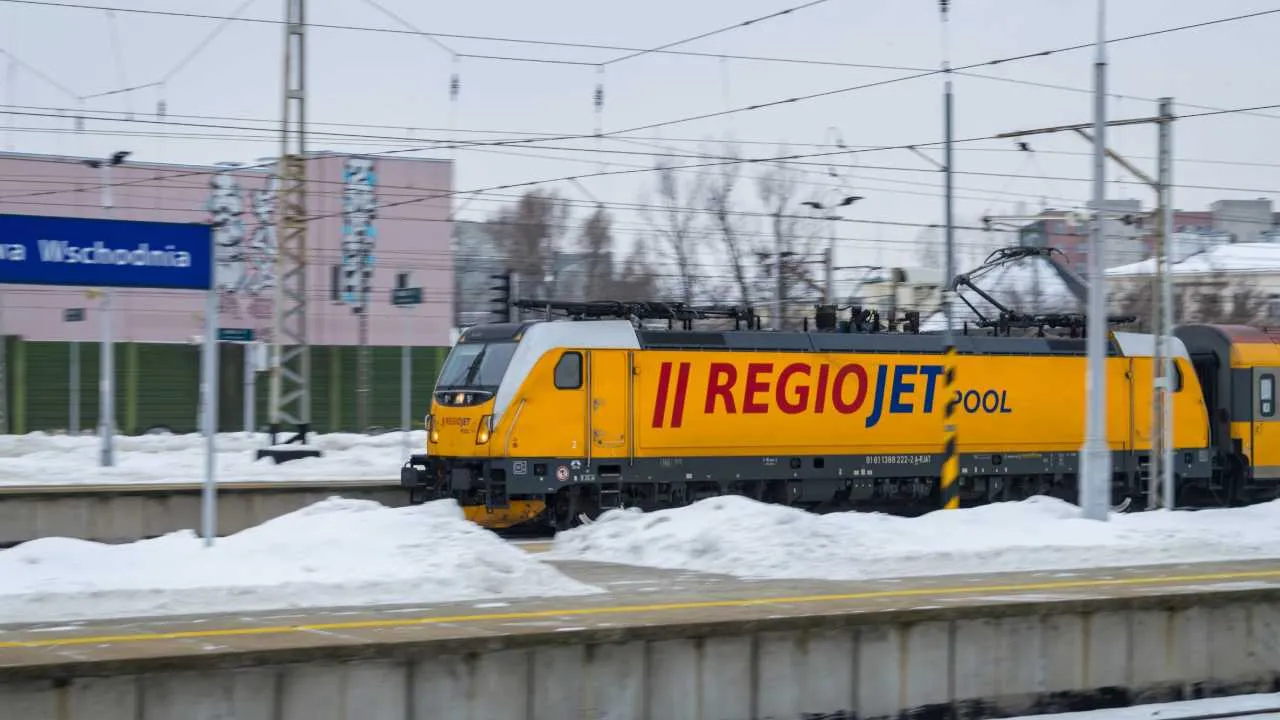 RegioJet wycofuje się z połączeń po Polsce. Co jest powodem?