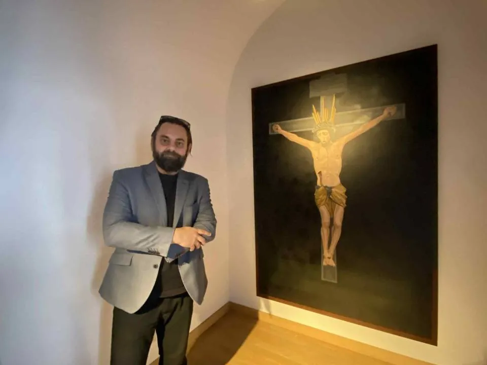 Wicedyrektor Muzeum Archidiecezji Warszawskiej dr Piotr Bernatowicz
