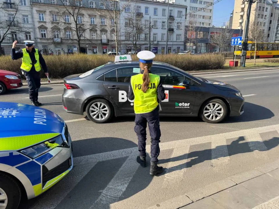 Policja przeprowadziła szeroko zakrojoną akcję na warszawskich targowiskach