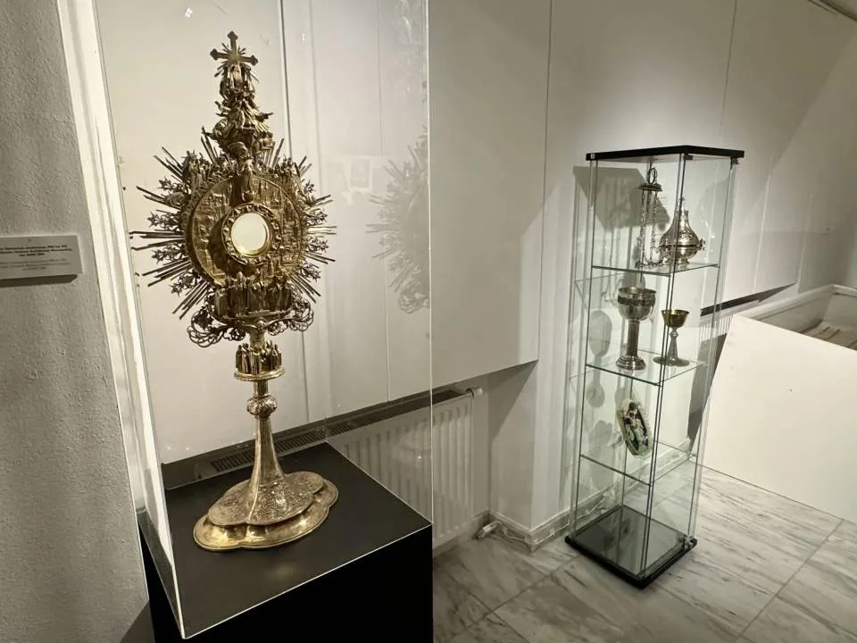 Monstracja, Wiktor Gontarczyk