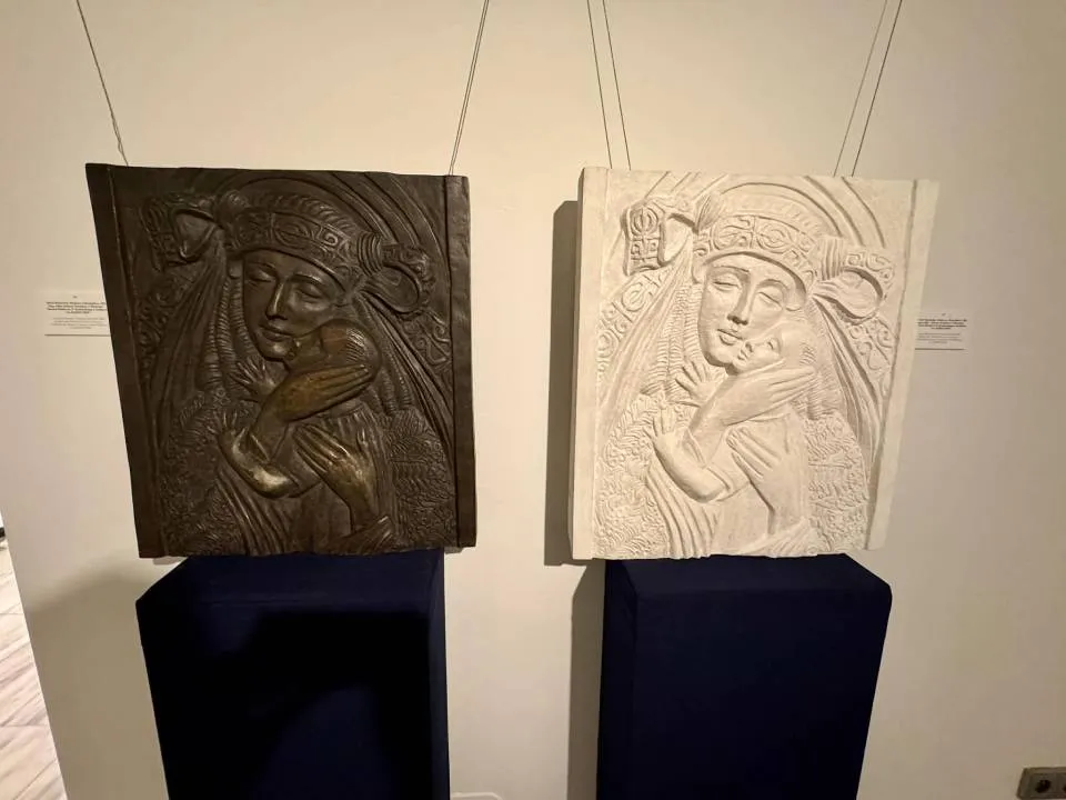 Madonna z Dzieciątkiem, Janina Broniewska, 1926, gips, odlew