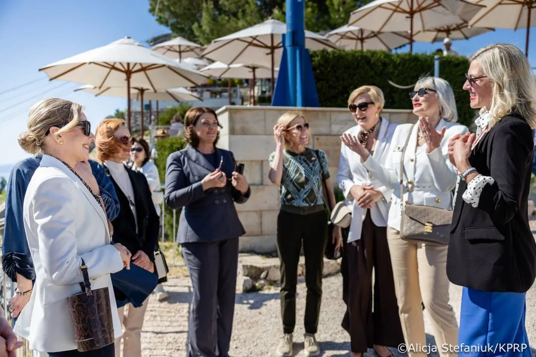 Marta Nawrocka i Agata Kornhauser-Duda wśród pierwszych dam na Szczycie Inicjatywy Trójmorza