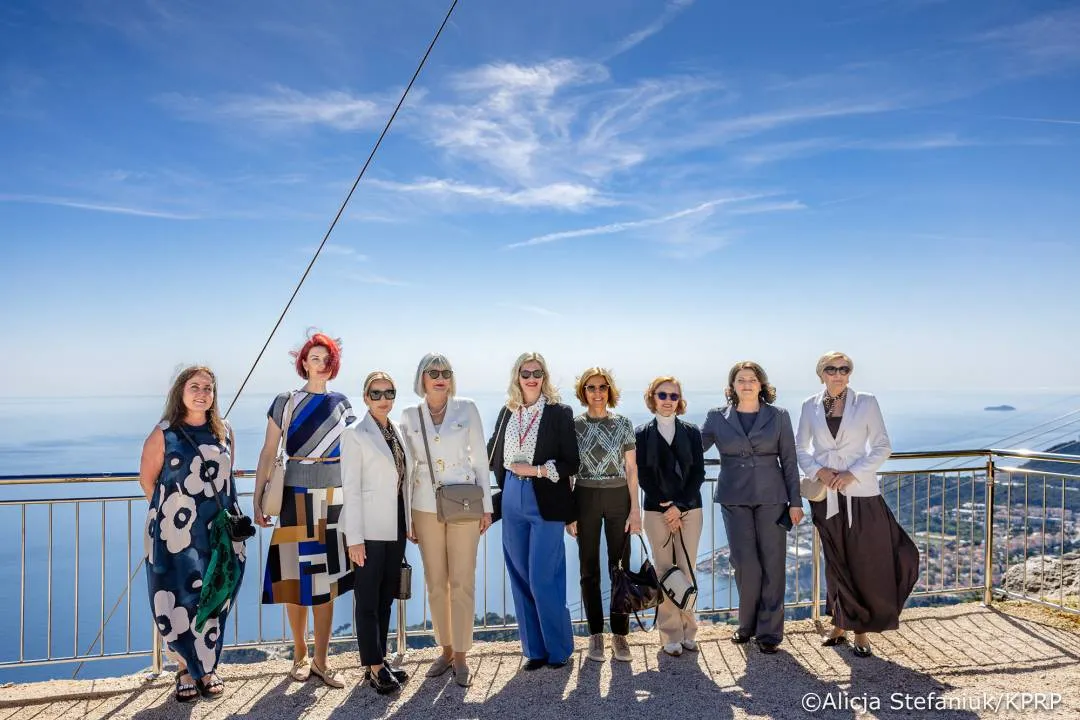 Marta Nawrocka i Agata Kornhauser-Duda wśród pierwszych dam na Szczycie Inicjatywy Trójmorza