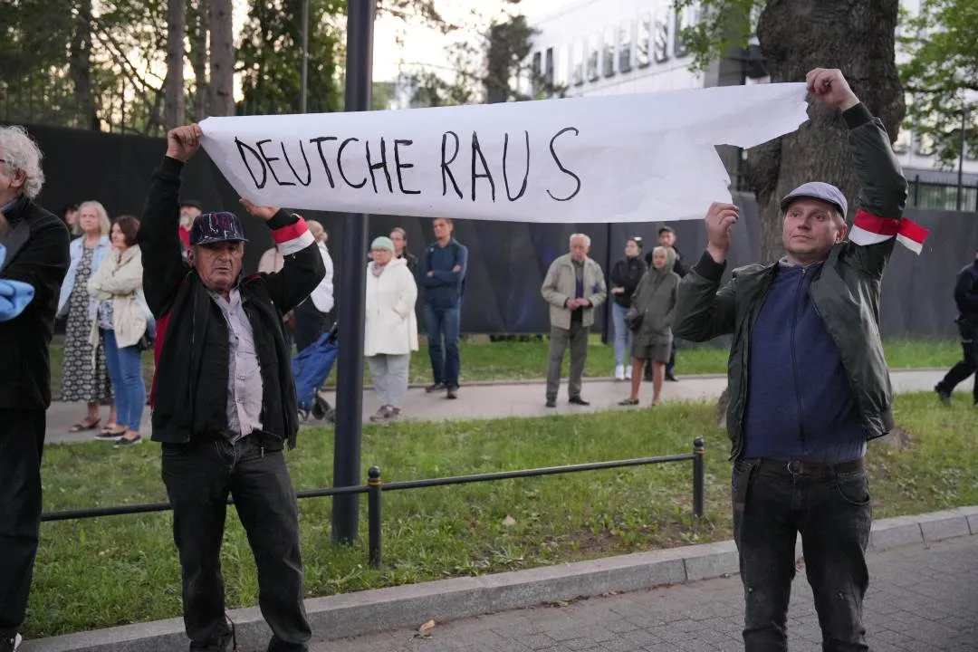 Protest przed ambasadą Niemiec