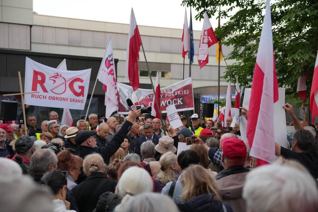 Protest przed ambasadą Niemiec