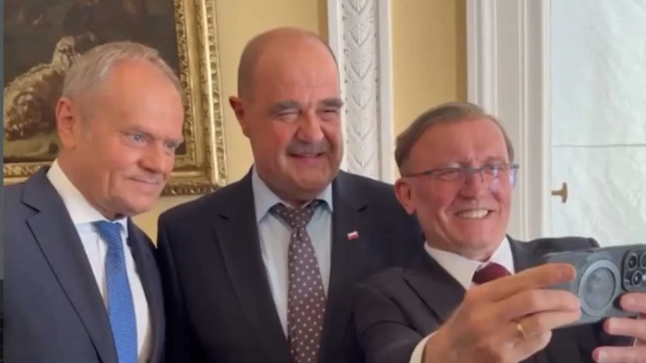 Cyrk w Wilkowyjach, a w kraju afery. Salonowe media stają na głowie, żeby ratować wpadkę Tuska