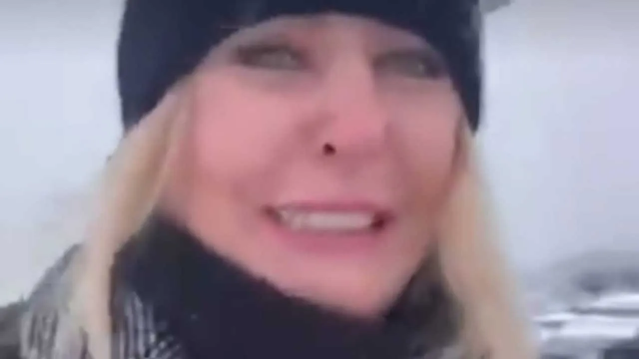 "Dramat" Łukacijewskiej! Przyleciała z Brukseli do Rzeszowa, a tu... zima