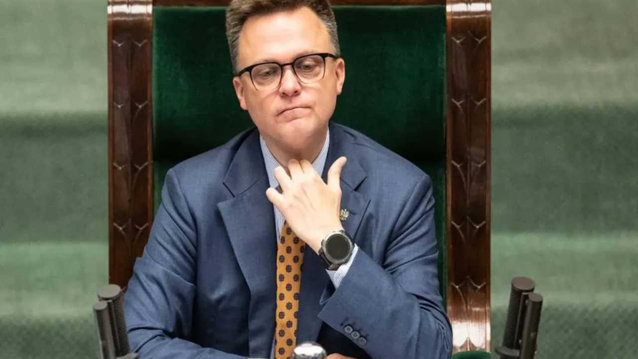 Będzie zakaz sprzedaży i spożywania alkoholu w Sejmie? Taki wniosek trafi na biurko Hołowni