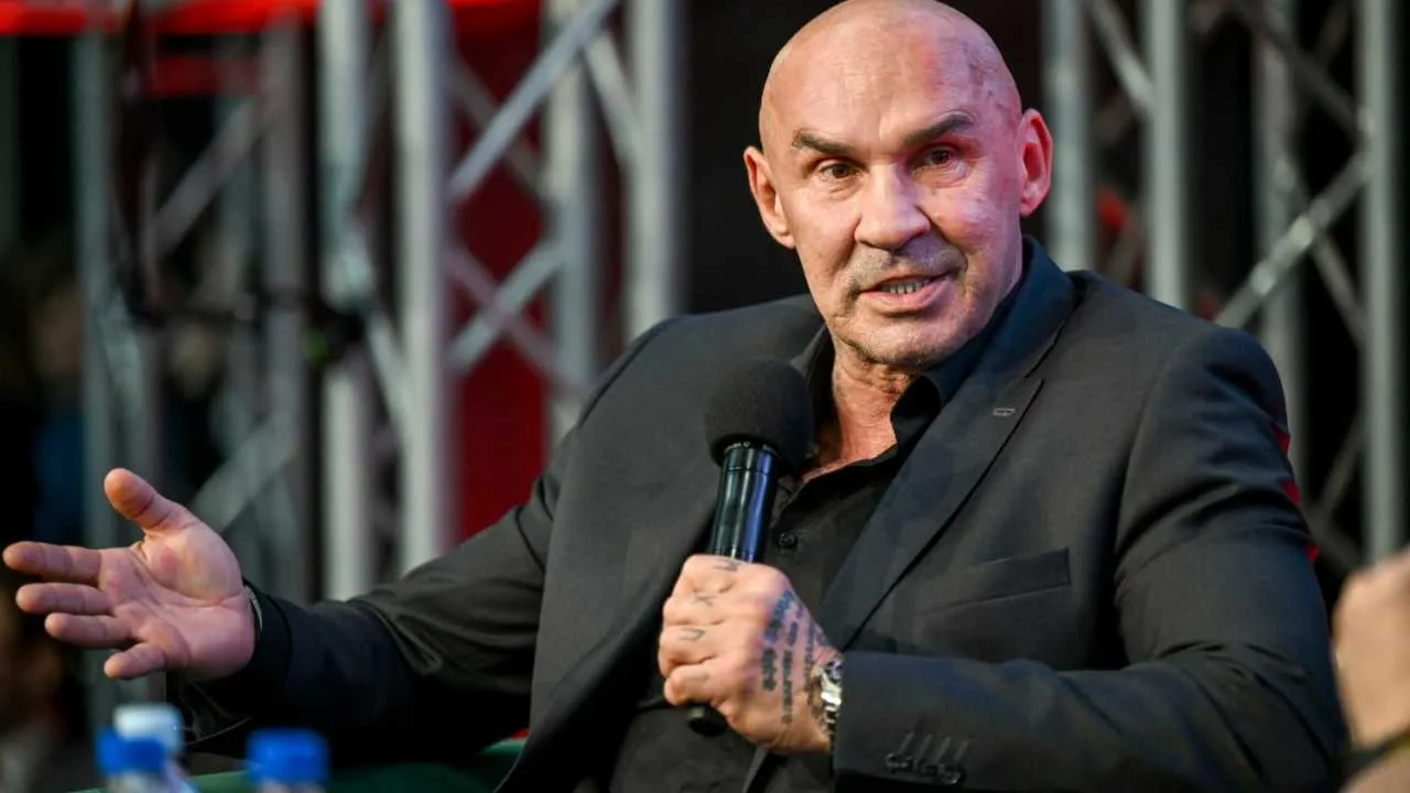 Oddał nerkę córce i sam na tym ucierpiał. Oto mało znane fakty z życia Przemysława Salety