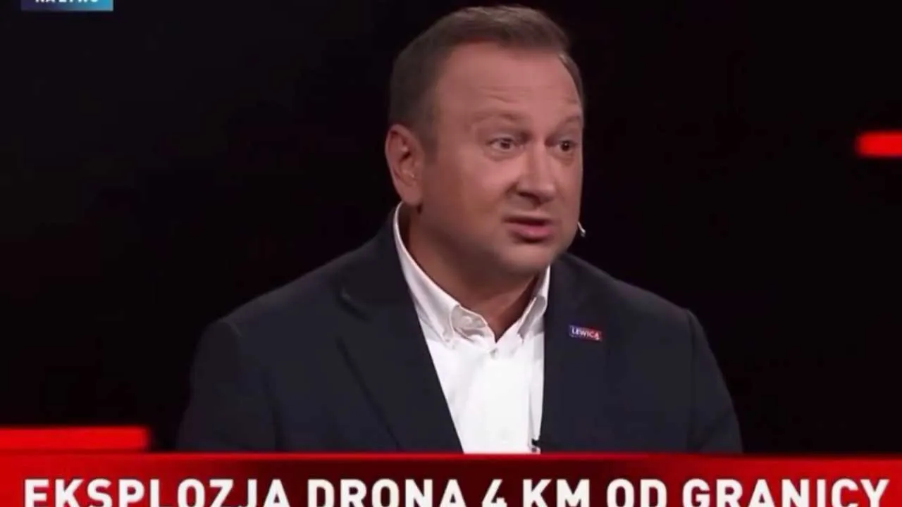 Poseł Lewicy pokonał Einsteina! Trela: F-35 leciały nad Łodzią z prędkością światła