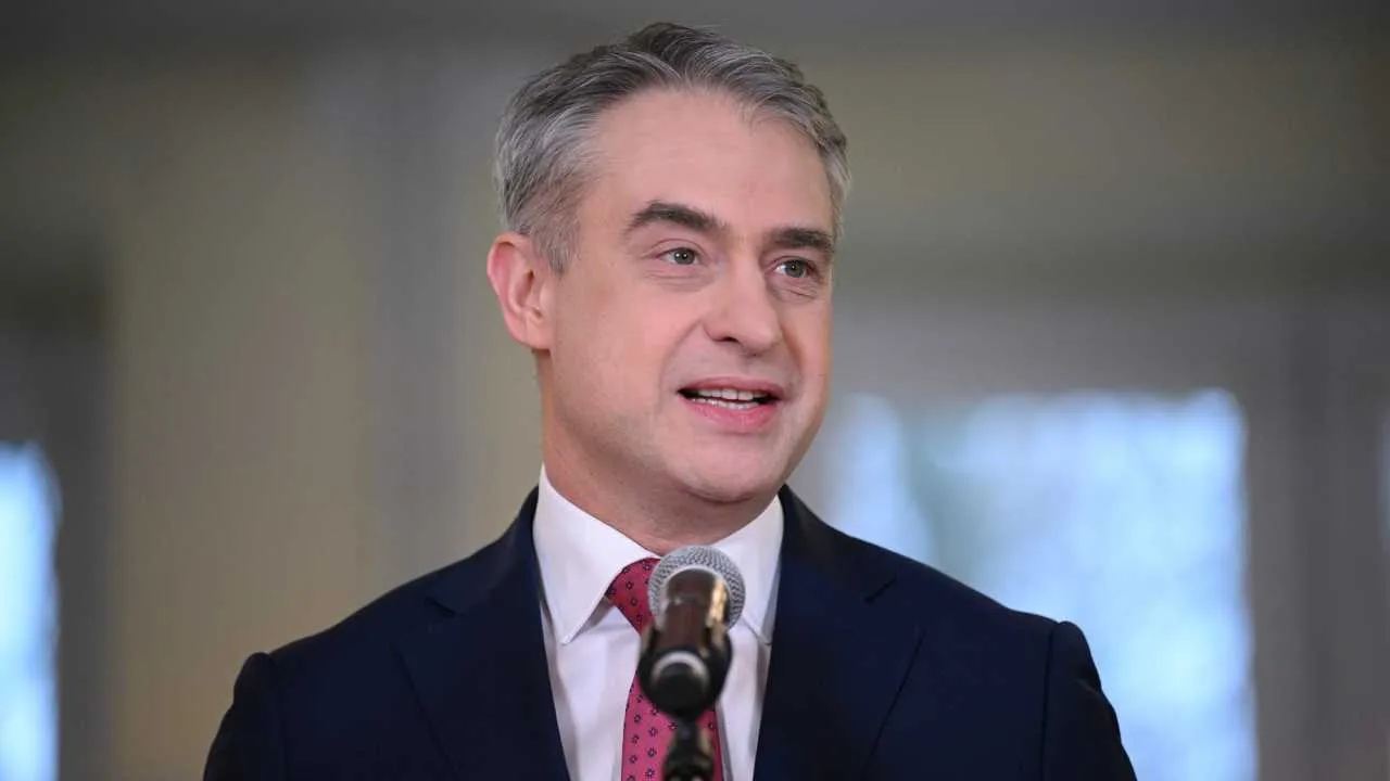 Knajacki język Gawkowskiego. Tak obrażał prezydenckiego ministra podczas wywiadu. "Pieprzył głupoty" WIDEO