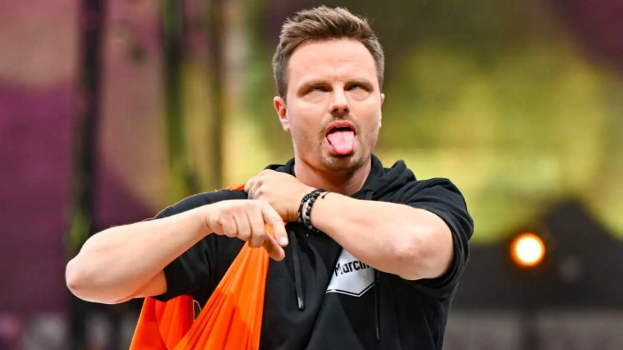 Marcin Hakiel stracił prawo jazdy. „Musiałem zdawać od nowa”. Kulisy sprawy wychodzą na jaw