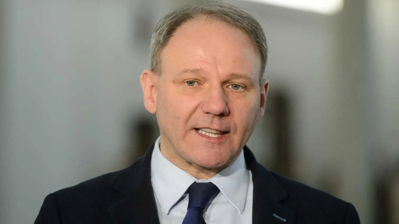 Wczoraj groźby i wulgaryzmy, dziś przeprosiny. Nagły zwrot ws. Protasiewicza