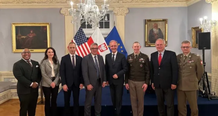 „Biały Dom”? Niekoniecznie… Kontrowersje wokół wizyty delegacji Tomczyka w USA