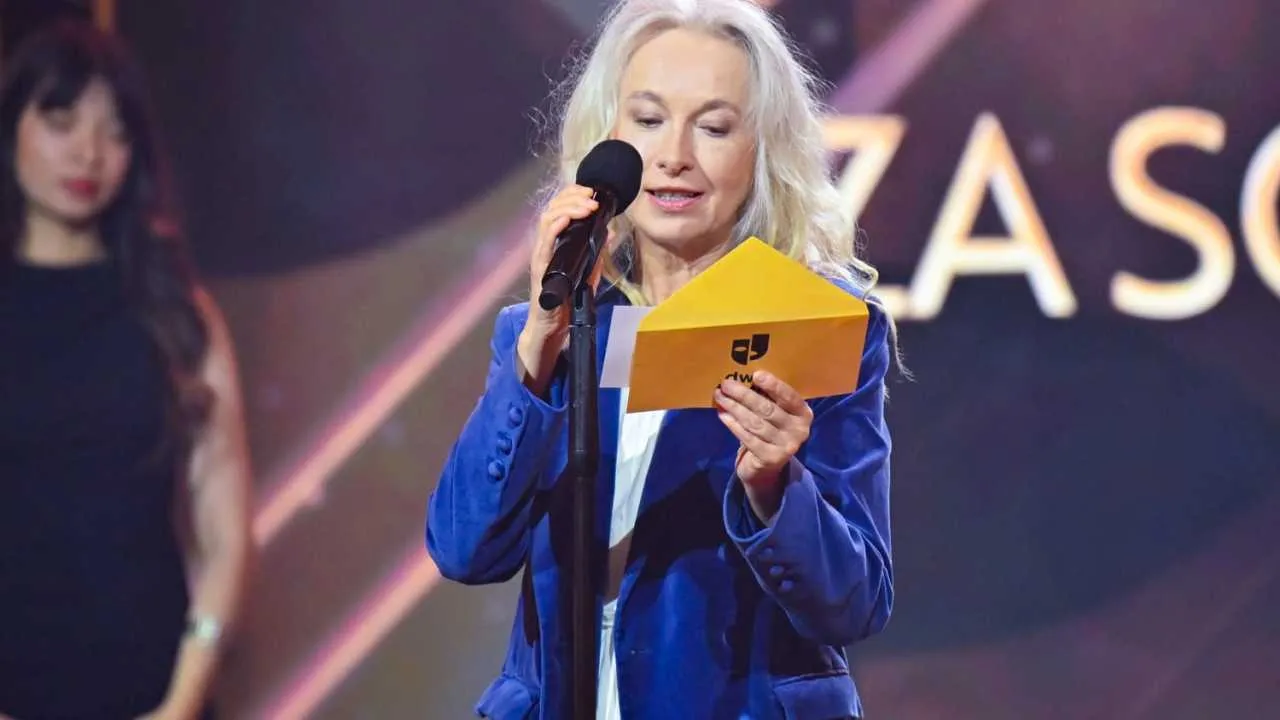 Żebractwo na paryskim bruku! Gretkowska atakuje prezydenta Nawrockiego