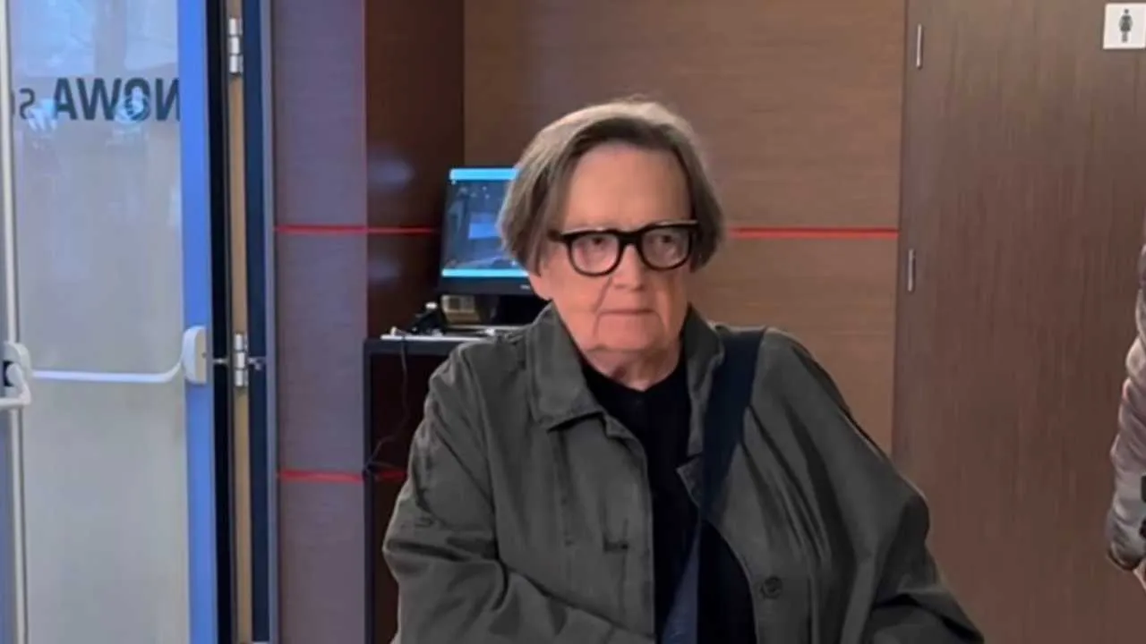 „Wygląda jak kloszard”. Agnieszka Holland odstawiła się na festiwal w Gdyni