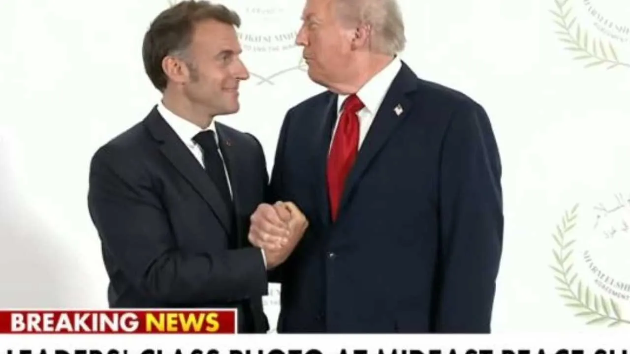 30 sekund pojedynku Trump-Macron na uściski. Kto wygrał? WIDEO