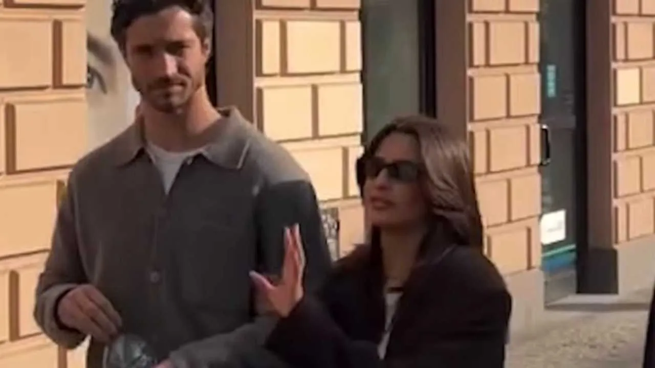 Julia Wieniawa przyłapana z tajemniczym mężczyzną. Fani pytają o nowy związek. Okazuje się, że to…