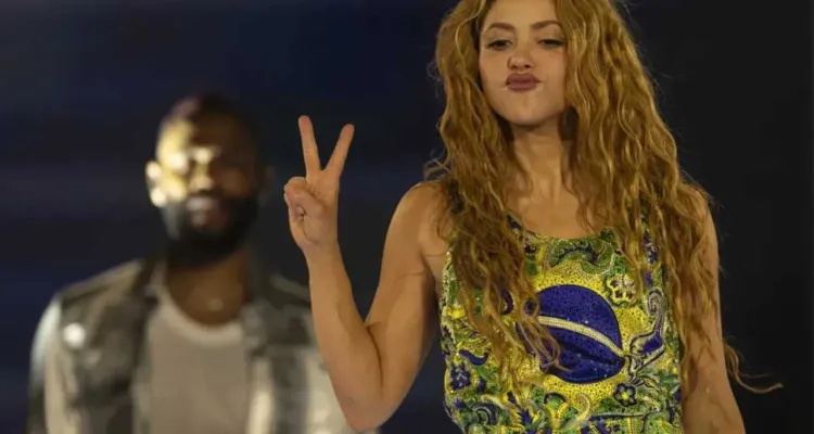 Shakira zaśpiewała na plaży. To, co się wydarzyło w trakcie, przeszło do historii