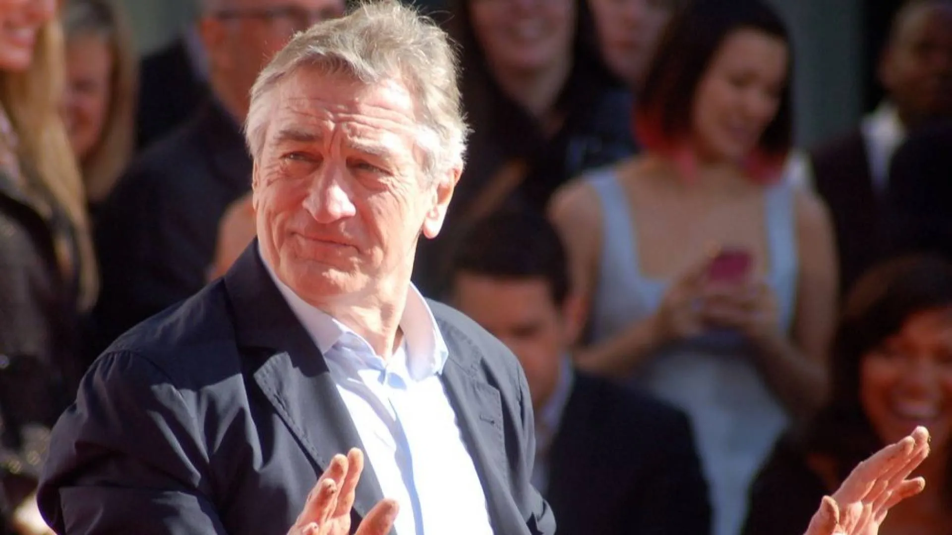Seryjna włamywaczka zakradła się do domu... De Niro. Chciała mu ukraść prezenty