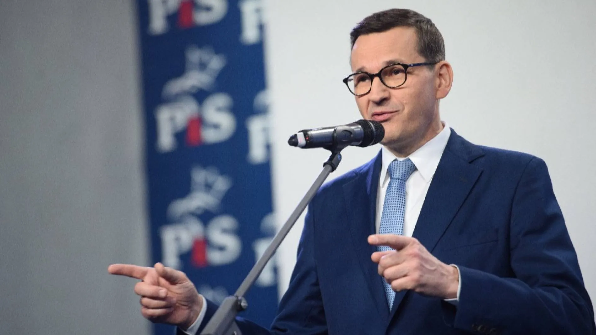 Premier wśród prelegentów zjazdu Akademii PiS