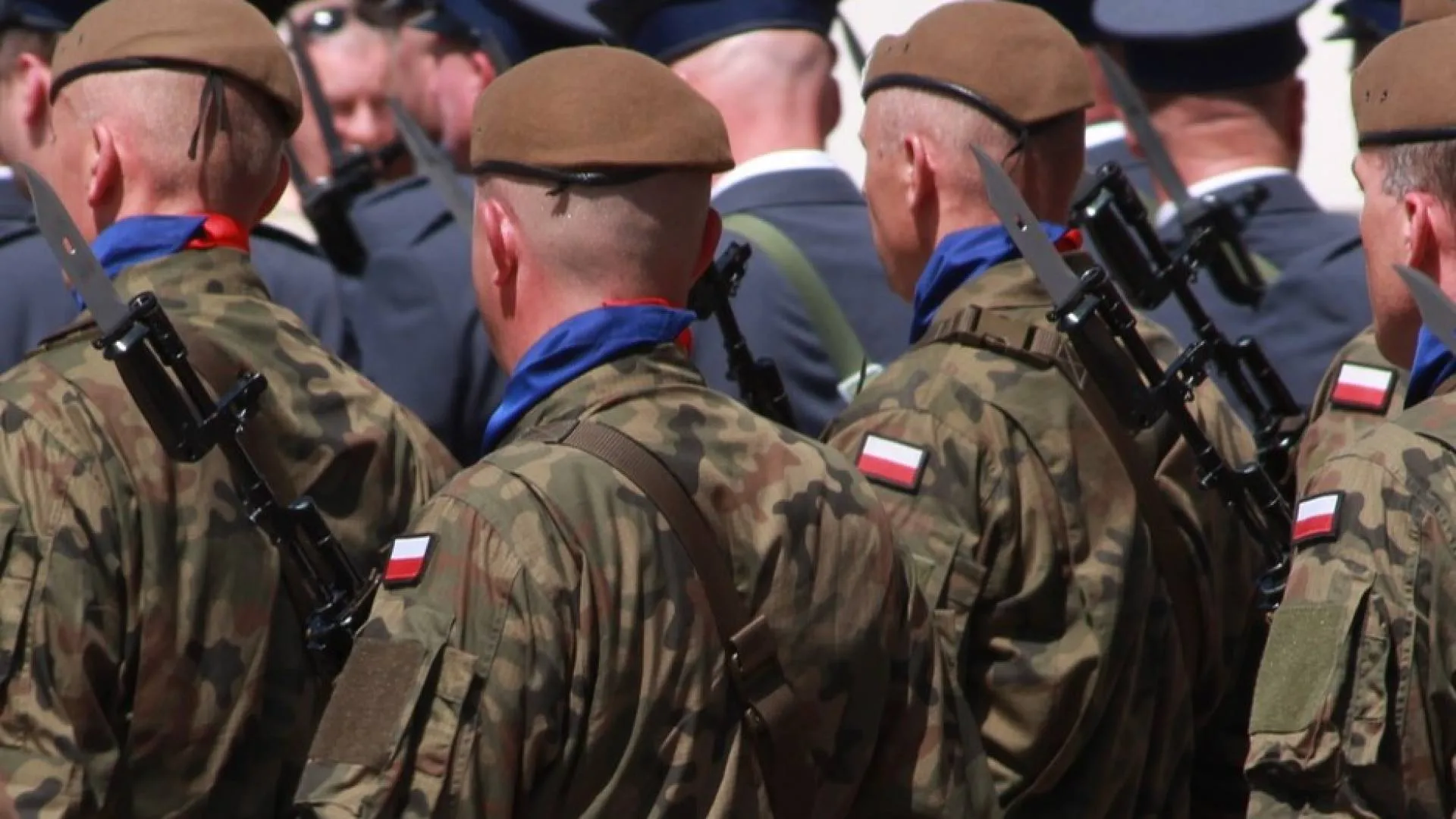 Zarzuty i areszt tymczasowy dla oficera