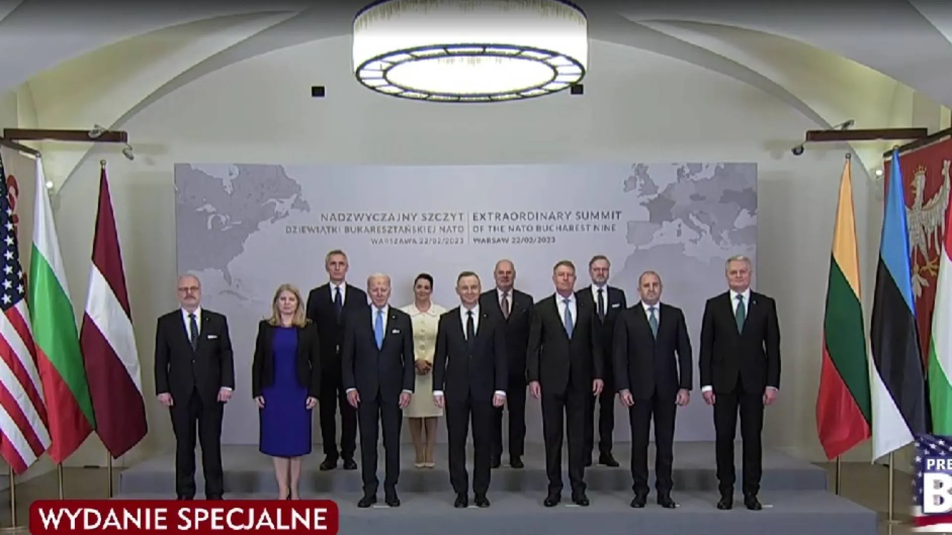 Uczestnicy szczytu B9 już w Pałacu Prezydenckim. Zostali powitani przez gospodarzy