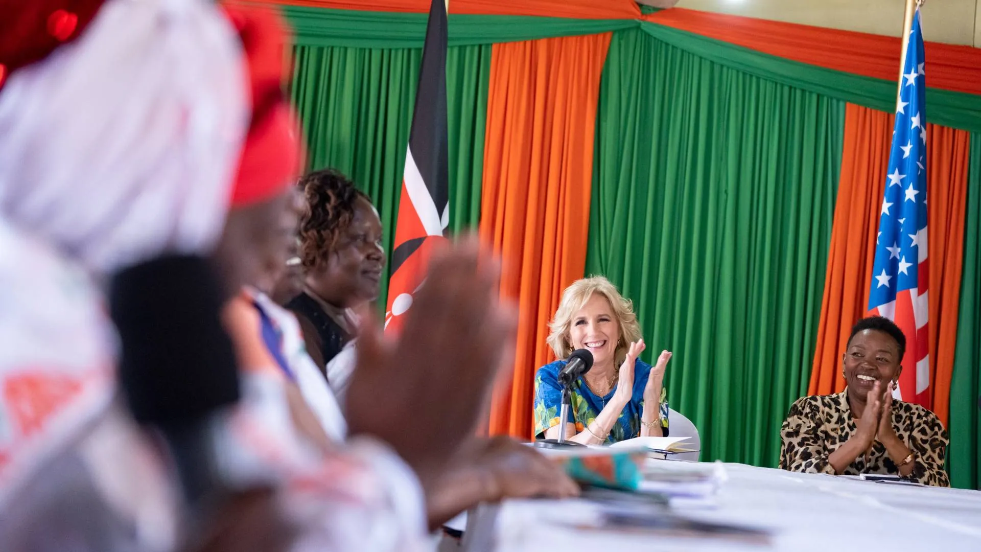 Zamówienie w trakcie lotu, dostawa do bazy wojskowej. Neapolitańska pizza dla Jill Biden
