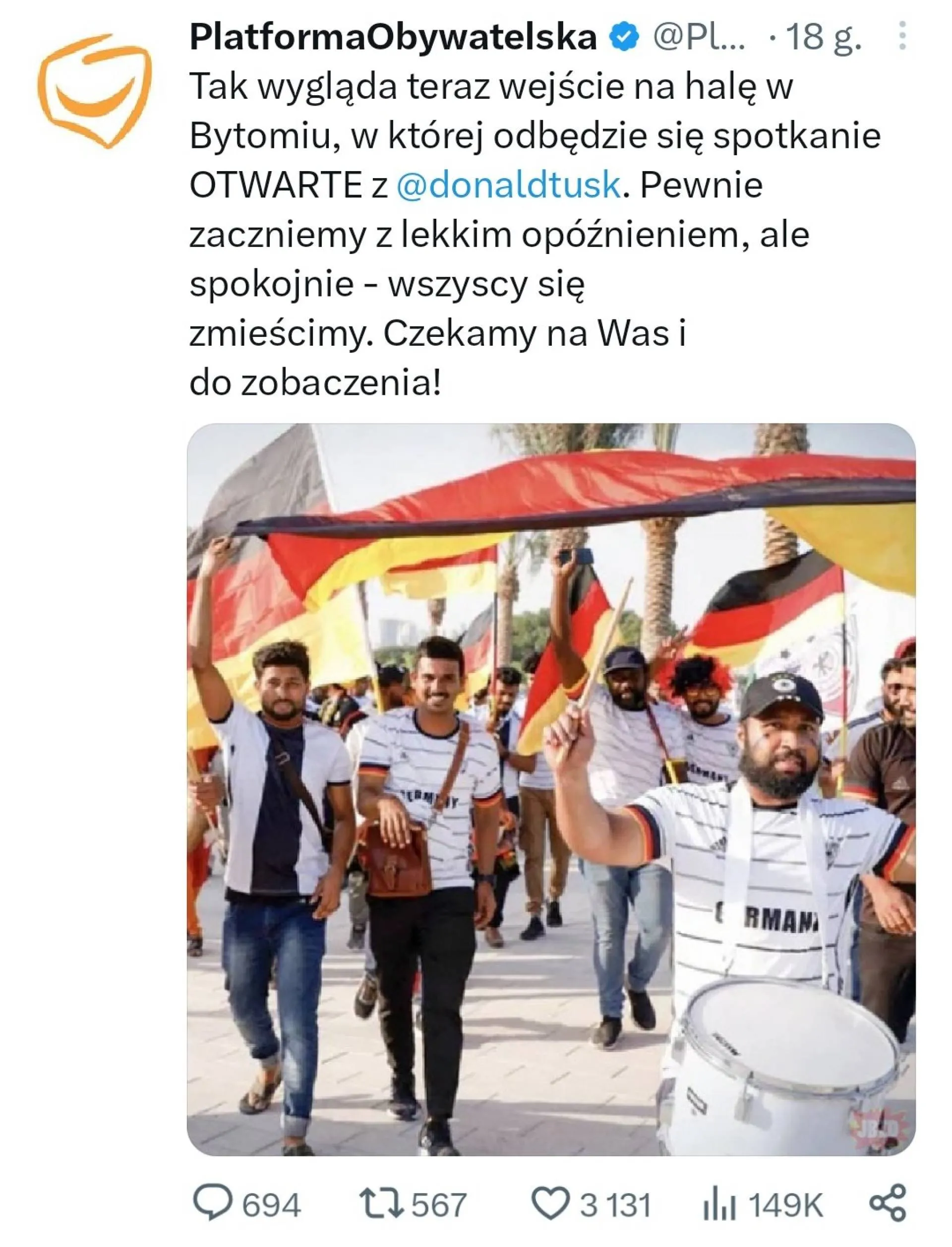 Wejście na halę