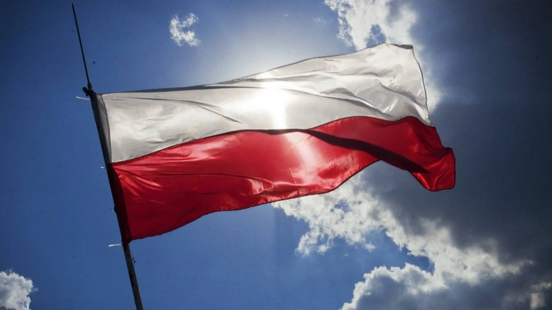"Daily Telegraph" nazywa nasz kraj "nową potęgą Europy". "Powinniśmy wzmacniać więzi z Polską"