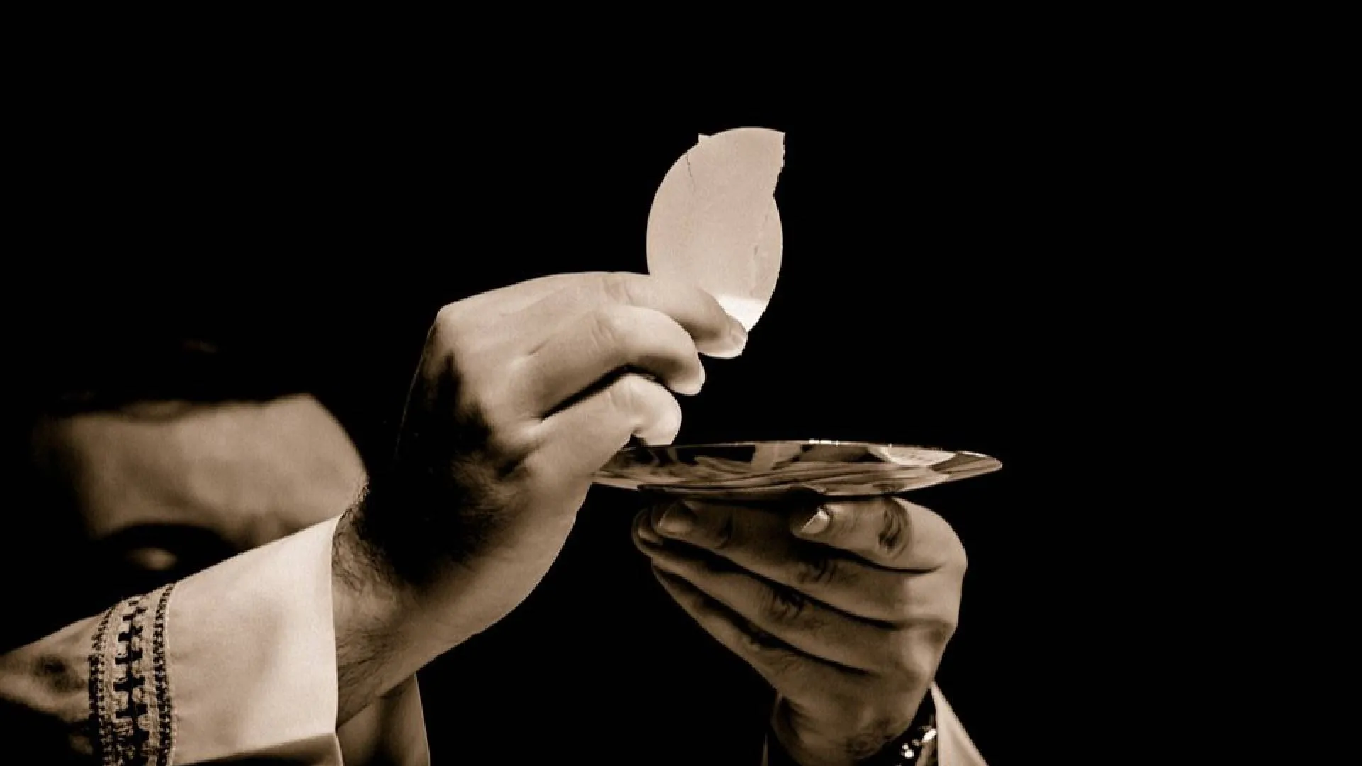 Wielki Czwartek - koniec Wielkiego Postu i Początek Triduum Paschalnego. Tego dnia Jezus ustanowił sakramenty kapłaństwa i eucharystii