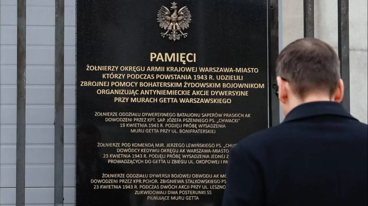 Premier upamiętnił żydowskich powstańców