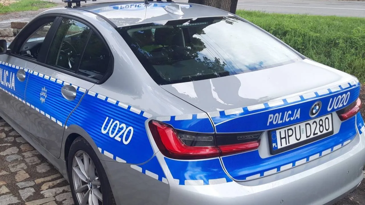 Autobus potrącił matkę z dziećmi. 6-latka zginęła na miejscu